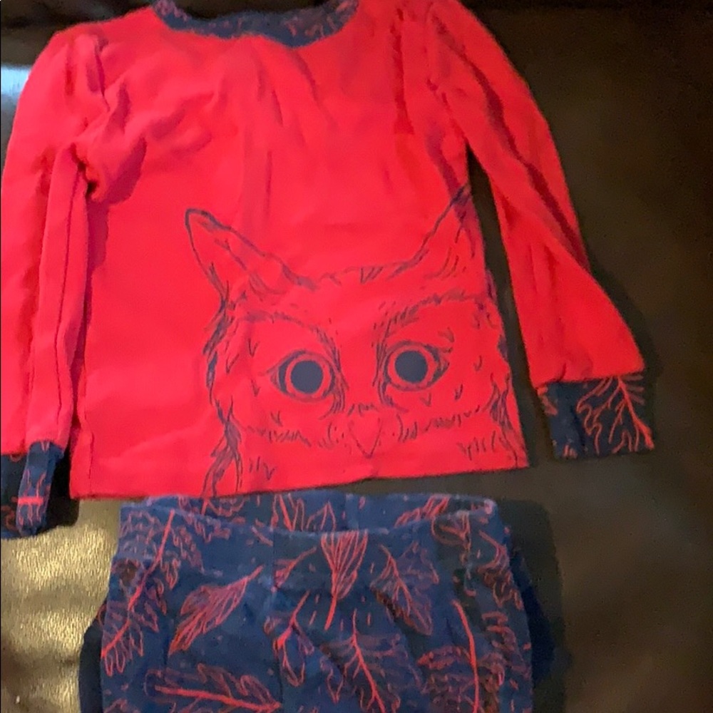 2 boys pajama outfits
